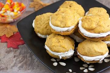 Pumpkin Whoopie Pies